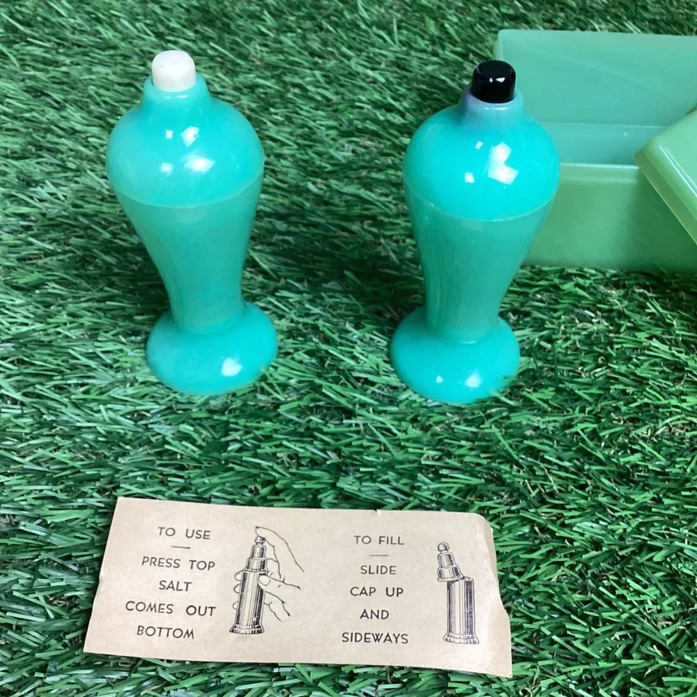 Teal CARVANITE Boxed Art Deco Salt & Pepper Shakers Set